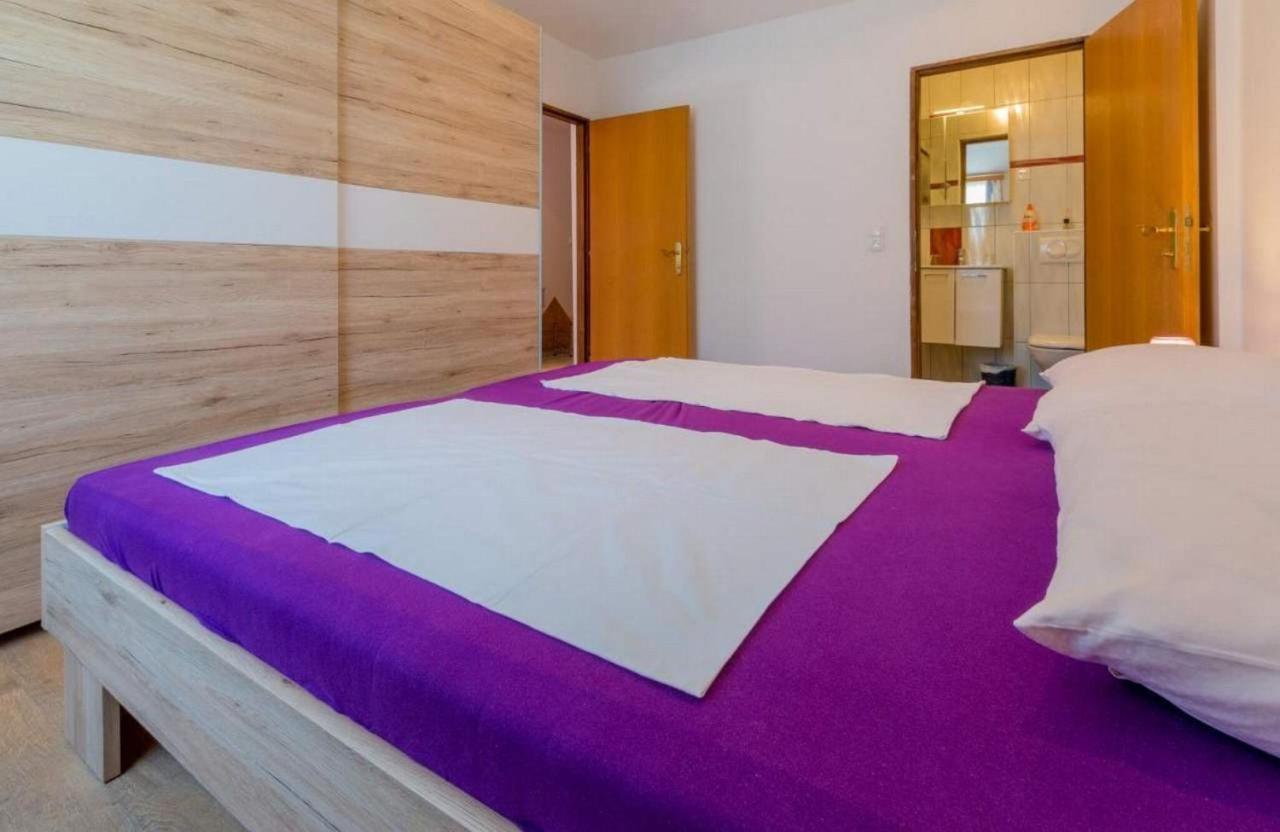 Navy Apartments ยาดราโนโว ภายนอก รูปภาพ