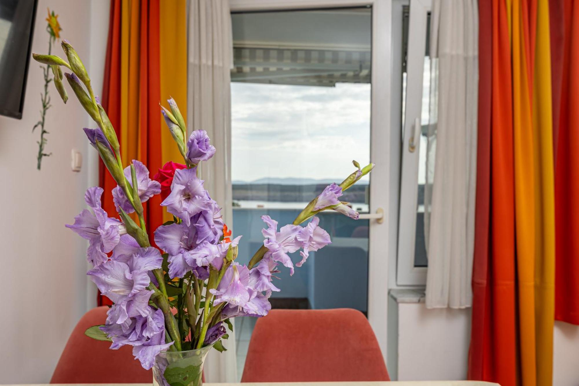 Navy Apartments ยาดราโนโว ภายนอก รูปภาพ